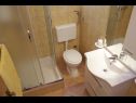 Appartements Almond A1(2+2), A2(4+2), A3(4+2) Vir - Riviera de Zadar  - Appartement - A3(4+2): salle de bain W-C