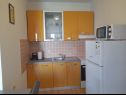 Appartements Vanja - terrace & BBQ A1(4+2), A2(4+1) Vir - Riviera de Zadar  - Appartement - A2(4+1): cuisine
