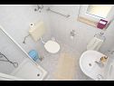 Appartements Mladen - family friendly & amazing location: A1(5), A2(2), A3(3+1) Vrsi - Riviera de Zadar  - Appartement - A3(3+1): salle de bain W-C