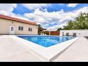Appartements Gordana Mar - with pool : A1(2+2), A2H(4+2) Vrsi - Riviera de Zadar  - maison