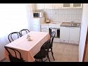 Appartements et chambres Jagoda - comfy and cozy : A1 Lijevi (3+2), A2 Desni (3+2), R1(4) Zadar - Riviera de Zadar  - Appartement - A1 Lijevi (3+2): cuisine salle à manger