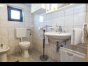 Appartements Suza - relaxing & beautiful: A1(2+2), A2(4+2) Zadar - Riviera de Zadar  - Appartement - A1(2+2): salle de bain W-C