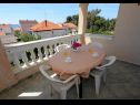 Appartements Ankica - 150 m from beach: A1(2+2), A2(5), A3(4+1), A4(2+2) Zadar - Riviera de Zadar  - Appartement - A3(4+1): terrasse