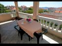Appartements Ankica - 150 m from beach: A1(2+2), A2(5), A3(4+1), A4(2+2) Zadar - Riviera de Zadar  - Appartement - A4(2+2): terrasse