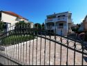 Appartements Petin - 5m from the sea: A1(2+2), A2(2+2) Zadar - Riviera de Zadar  - maison