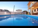 Appartements Max - luxurious with pool: A1(6+2) Zadar - Riviera de Zadar  - piscine