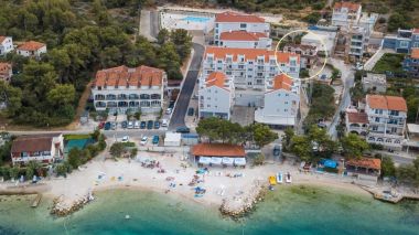 Appartements Boris - 30 m from beach : A1(6+2) Arbanija - Île de Ciovo 