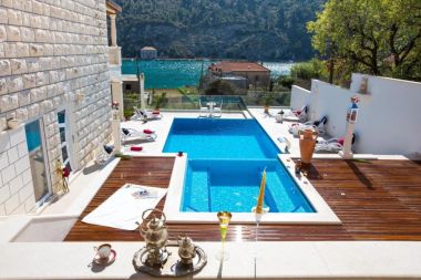 Maisons de vacances Franco - with sea view and swimming pool: H(8+4) Mokosica - Riviera de Dubrovnik  - Croatie 