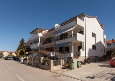 Appartements Berto - 500m to the beach: A1(4+2) Tatjana, A2(2+4) Enzo, SA3(2) Nathan Rovinj - Istrie 