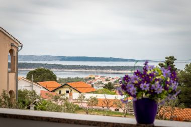 Appartements Nada- sea view: A1 - Ljubičasti (4+2), A2 - Crveni (4+2) Banjol - Île de Rab 