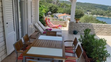 Maisons de vacances More - with large terrace : H(4+1) Necujam - Île de Solta  - Croatie 