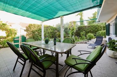 Maisons de vacances Villa Linda - big terraces: H(5+2) Seget Vranjica - Riviera de Trogir  - Croatie 