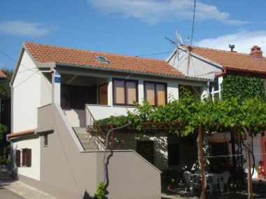 Appartements Martina - 300 m from sea: A1(2+2), A2(2+2) Sukosan - Riviera de Zadar 